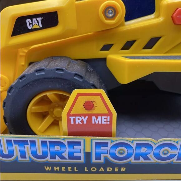 Funrise CAT FUTURE FORCE Wheel Loader NEW MIB Lights And Sounds Toy Vehicle - Picture 7 of 11